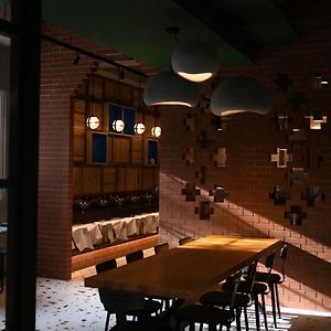 Royal Group Hotel Xiong Zhong Branch